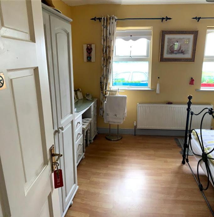 Baylet Lakeview House B&B מראה חיצוני תמונה