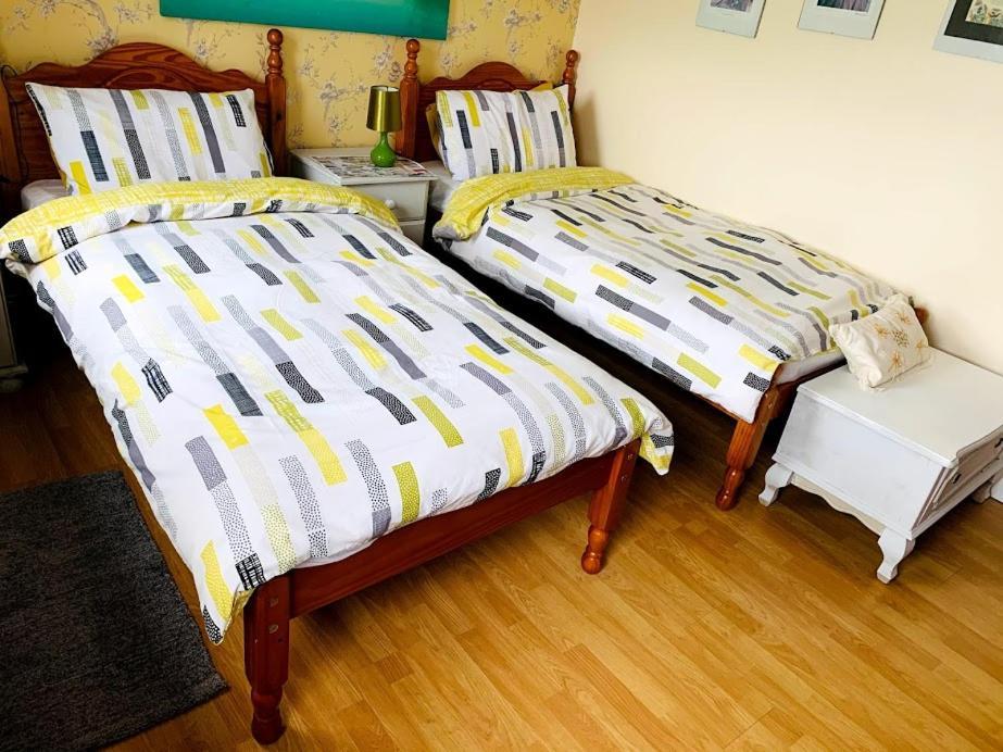 Baylet Lakeview House B&B מראה חיצוני תמונה